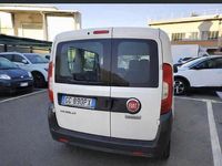 Usata Fiat Doblò 95 CV (69 kW) 2021 Bianco Monovolume