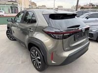 Usata Toyota Yaris Hybrid Lounge 92 CV (67 kW) 2022 Grigio Station wagon