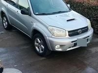 Second-hand Toyota RAV4 128 CP (94 kW) 2005 SUV