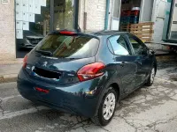 Usata Peugeot 208 Allure 75 CV (55 kW) 2016 Bluazzurro Utilitaria