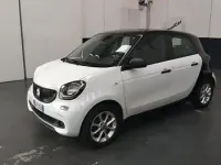 Usata Smart ForFour Electric Drive 60 kW (82 CV) 2019 Bianco / tetto nero Utilitaria