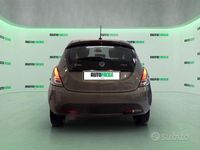 Usata Lancia Ypsilon Gold 69 CV (50 kW) 2023 Grigio Utilitaria