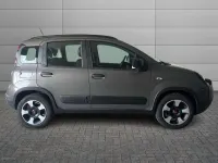 Usata Fiat Panda Cross Cross 70 CV (51 kW) 2021 Grigio scuro Utilitaria