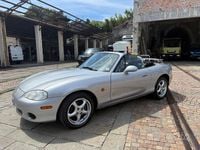 Usata Mazda MX5 110 CV (80 kW) 2002 Argento Cabrio