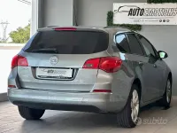 Usata Opel Astra 120 CV (88 kW) 2013 Grigio Station wagon