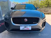Usata Jaguar E-Pace R-Dynamic 150 CV (110 kW) 2019 Grigio SUV