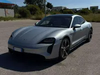 Usata Porsche Taycan Turbo S 559 kW (761 CV) 2021 Argento Berlina