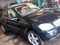 Usata Mercedes ML320 224 CV (164 kW) 2008 Nero SUV