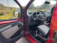Usata Fiat Qubo Trekking 75 CV (55 kW) 2010 Rosso Monovolume