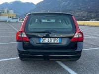 Usata Volvo V70 136 CV (100 kW) 2010 Nero Station wagon