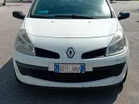 Usata Renault Clio II 85 CV (62 kW) 2007 Bianco Furgone