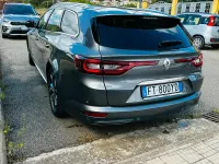 Usata Renault Talisman Initiale Paris 131 CV (96 kW) 2019 Grigio Station wagon