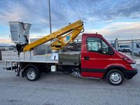 Usata Iveco Daily 97 CV (71 kW) 2006 Rosso