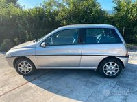 Usata Lancia Ypsilon 54 CV (39 kW) 1999 Grigio Utilitaria