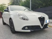 Usata Alfa Romeo Giulietta Distinctive 105 CV (77 kW) 2014 Bianco Utilitaria