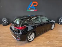 Usata Lexus CT200h Business Edition 99 CV (72 kW) 2018 Nero Berlina