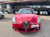 Usata Alfa Romeo Giulietta Exclusive 120 CV (88 kW) 2015 Rosso Utilitaria