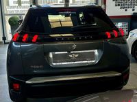Usata Peugeot 2008 Allure 110 CV (80 kW) 2022 Grigio SUV