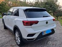 Usata VW T-Roc Advance 150 CV (110 kW) 2021 Bianco SUV