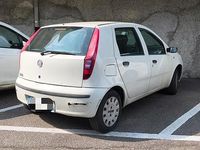 Usata Fiat Punto Classica 77 CV (56 kW) 2009 Bianco Utilitaria