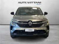Usata Renault Austral Techno 158 CV (116 kW) 2023 Grigio SUV