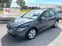 Usata VW Golf VIII Life 116 CV (85 kW) 2022 Grigio Berlina