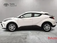 Usata Toyota C-HR Active 122 CV (89 kW) 2022 Bianco SUV