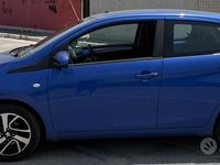 Begagnad Peugeot 108 Allure 72 HK (52 kW) 2019 Blå Halvkombi