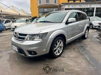 Usata Fiat Freemont 170 CV (125 kW) 2012 Grigio SUV