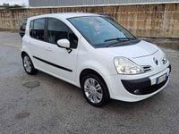 Usata Renault Modus 103 CV (75 kW) 2012 Bianco Monovolume