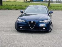 Usata Alfa Romeo Giulia Super 150 CV (110 kW) 2017 Blu/azzurro Berlina