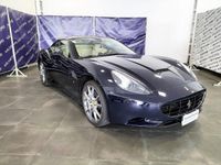 Usata Ferrari California 460 CV (338 kW) 2011 Blu metallizzato Cabrio