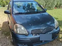 Usata Toyota Yaris 65 CV (47 kW) 2005 Marrone Berlina