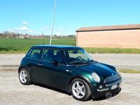 Usata Mini Cooper 116 CV (85 kW) 2004 Verde Utilitaria
