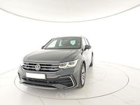 Usata VW Tiguan R-line 150 CV (110 kW) 2023 Grigio scuro SUV