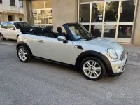 Usata Mini Cooper D Cabriolet 117 CV (86 kW) 2012 Grigio Cabrio
