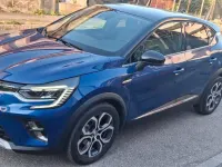 Usata Renault Captur Techno 140 CV (102 kW) 2022 Blu SUV