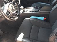 Usata Volvo XC60 Business Edition 190 CV (139 kW) 2020 Argento SUV