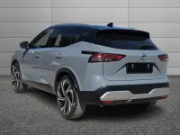 Usata Nissan Qashqai Tekna+ 158 CV (116 kW) 2022 Grigio alpi SUV