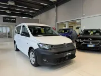 Usata VW Caddy 122 CV (89 kW) 2021 Bianco Monovolume