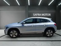 Usata Mercedes GLA180 Advanced 116 CV (85 kW) 2025 Argento SUV