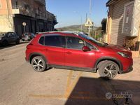 Usata Peugeot 2008 99 CV (72 kW) 2016 SUV