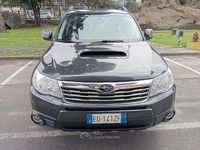 Usata Subaru Forester 147 CV (108 kW) 2010 Gray SUV