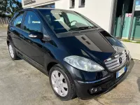 Usata Mercedes A180 Elegance 109 CV (80 kW) 2008 Nero Berlina