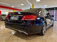 Usata Mercedes E350 Premium 252 CV (185 kW) 2014 Blu Berlina