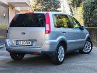 Usata Ford Fusion 80 CV (58 kW) 2009 Argento Utilitaria