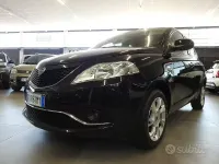 Usata Lancia Ypsilon Gold 68 CV (50 kW) 2016 Nero Utilitaria