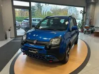 Usata Fiat Panda Cross 69 CV (50 kW) 2024 Blu/azzurro Utilitaria