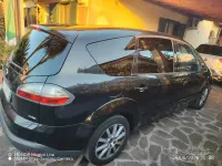 Usata Ford S-MAX 140 CV (102 kW) 2010 Nero Monovolume