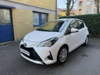 Usata Toyota Yaris Hybrid Business Edition 73 CV (53 kW) 2019 Bianco Berlina